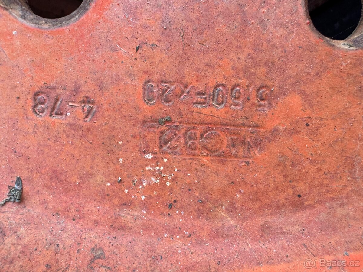 Zetor přední kola r20 - 2