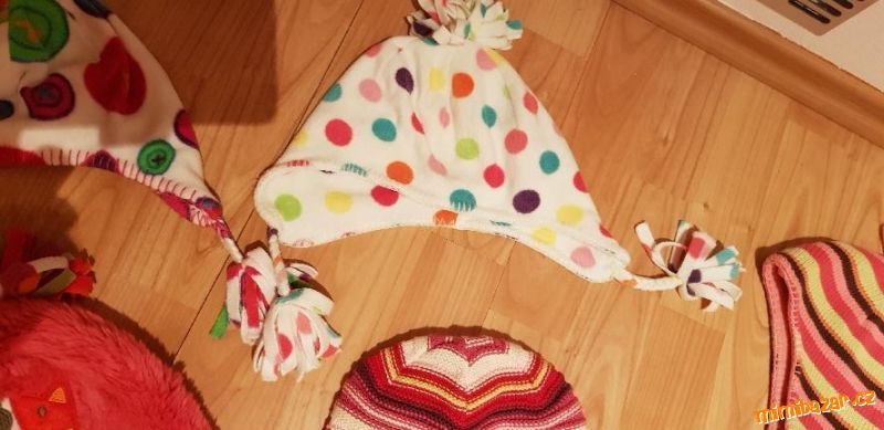 čepice vel.68-104,měřte - 2