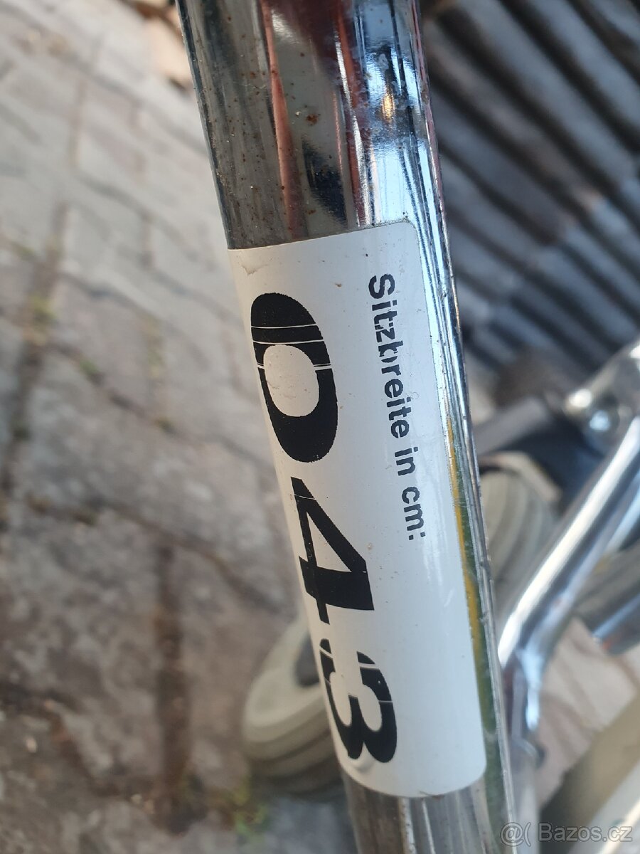 Invalidní vozík - 2