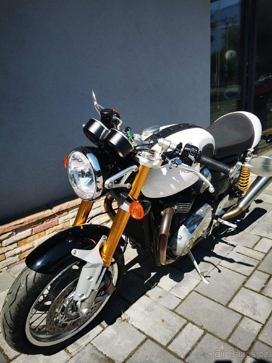 Triumph Thruxton 1200 R - 2
