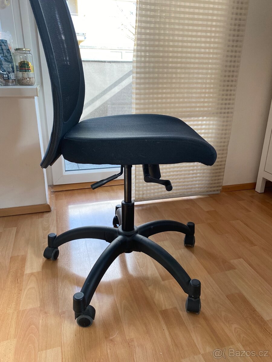 Kancelářská židle, černá - 2