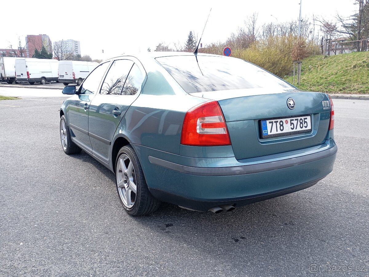 Škoda Octavia 2.0 FSI - 2