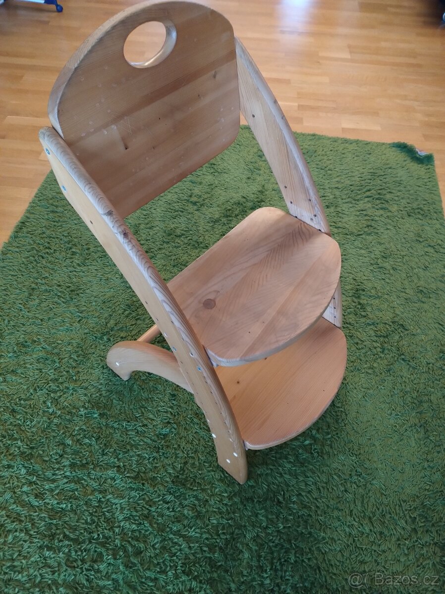 Rostoucí židle - 2