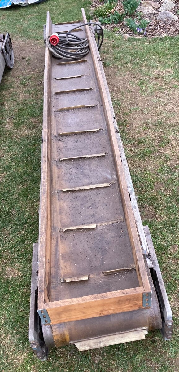 Pásový dopravník - 2