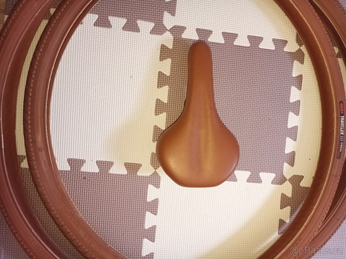 Pláště,sedlo říditka - 2