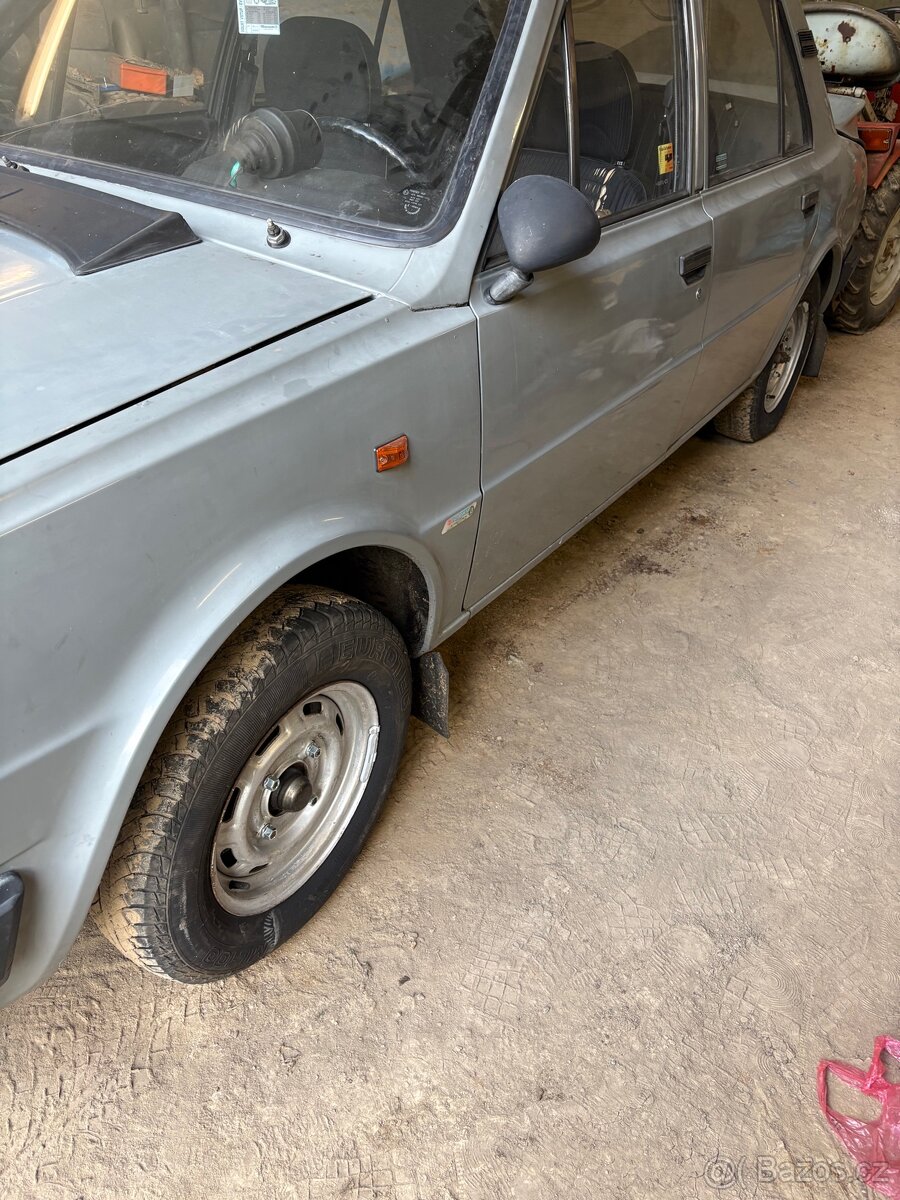 Skoda 105s - 2