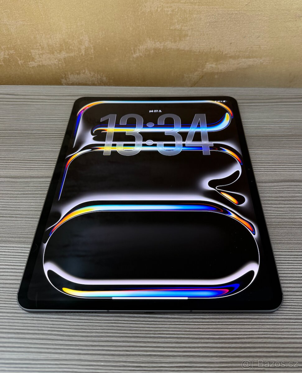 Apple iPad Pro 13" 2024 M4 512GB Cellular černý, záruka - 2