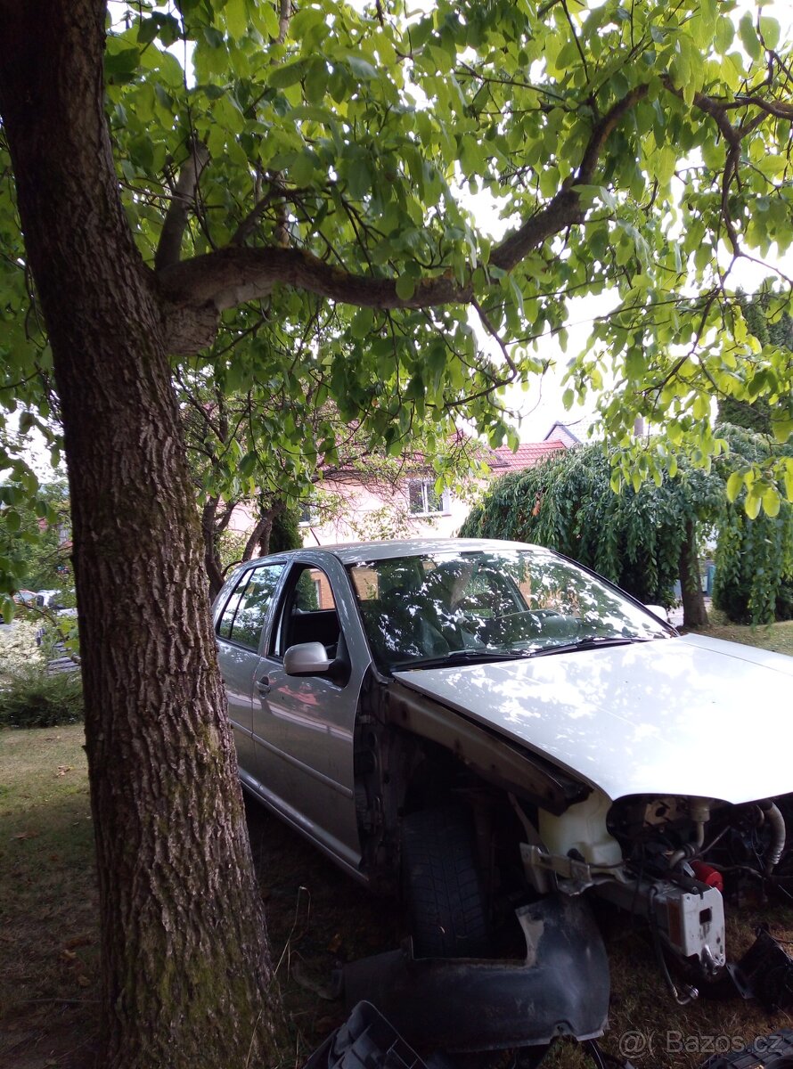 VW golf 4 1.616v - 2