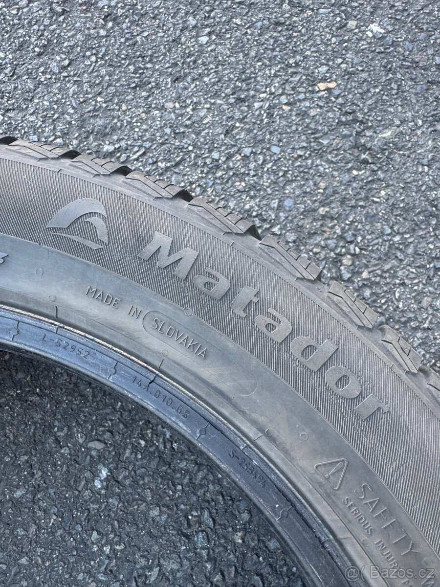Pneumatiky 225/50 R18 - 2