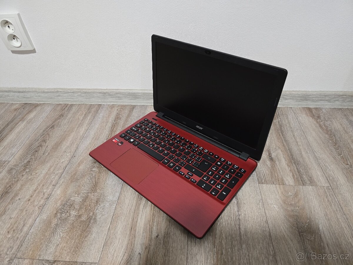 15,6" notebook Acer Aspire E15 E5-512G-64PD - 2