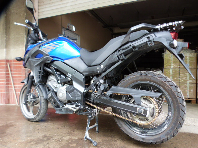 Suzuki DL650 - 2