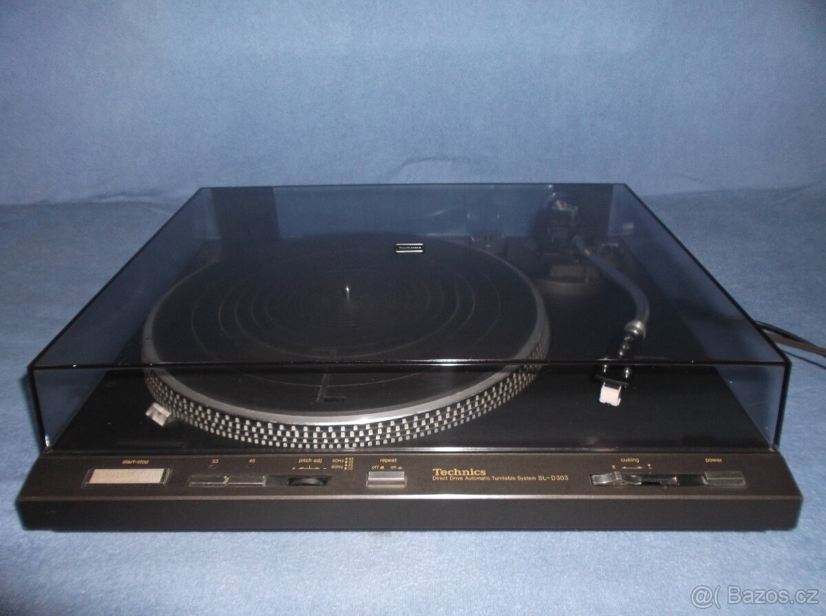 Gramofon TECHNICS SL-D303 s novou přenoskou - 2