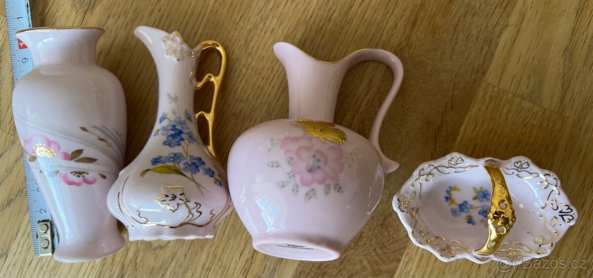 Karlovarský růžový porcelán. - 2
