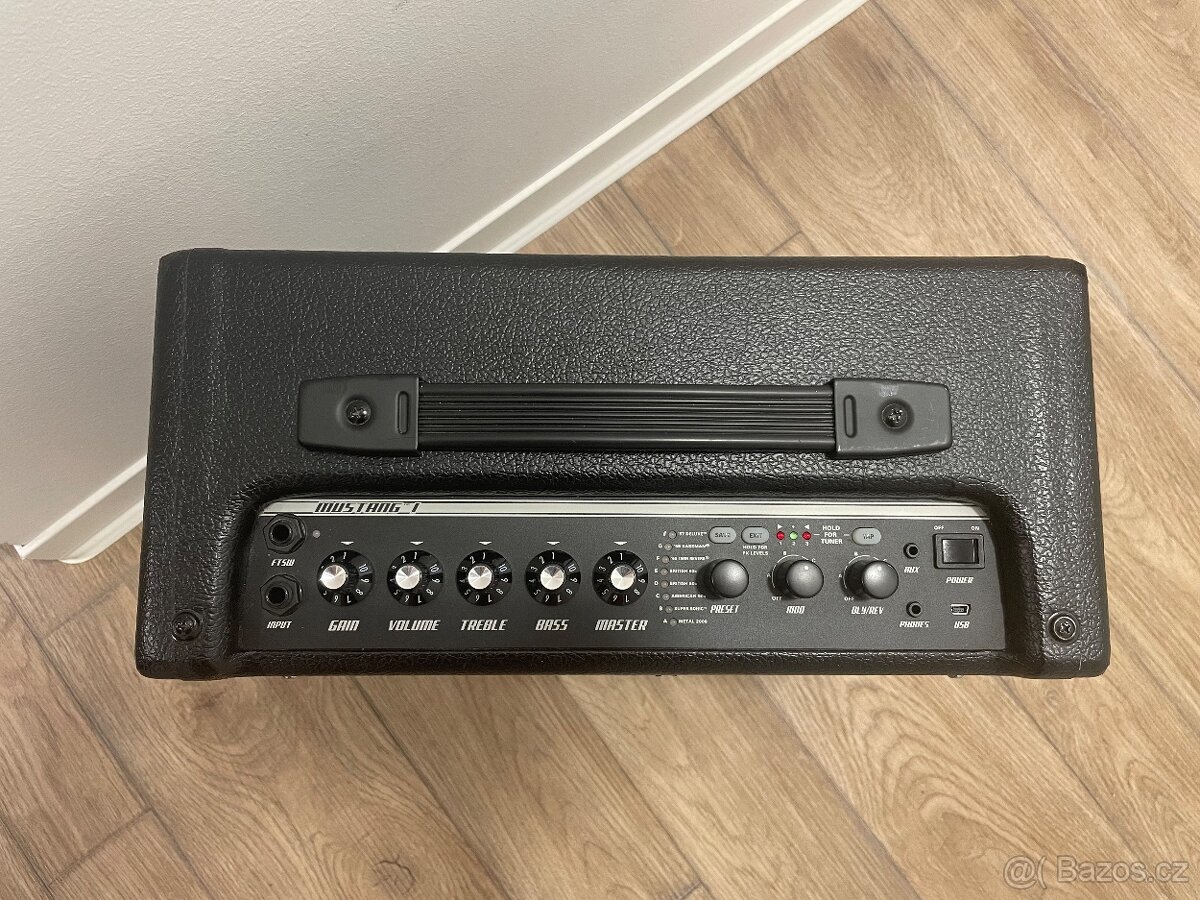 Fender Mustang I v2 - 2