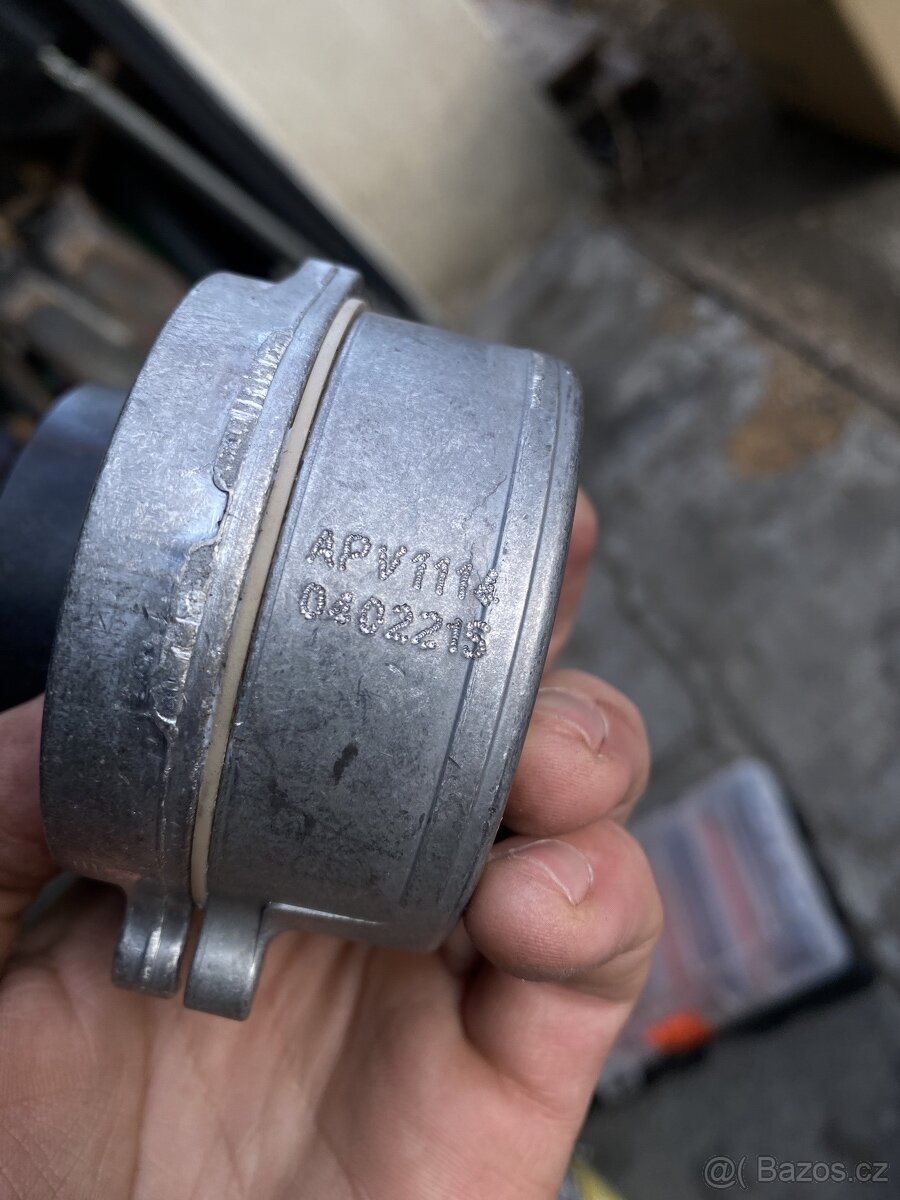 SKF VKMA 33320 - 2