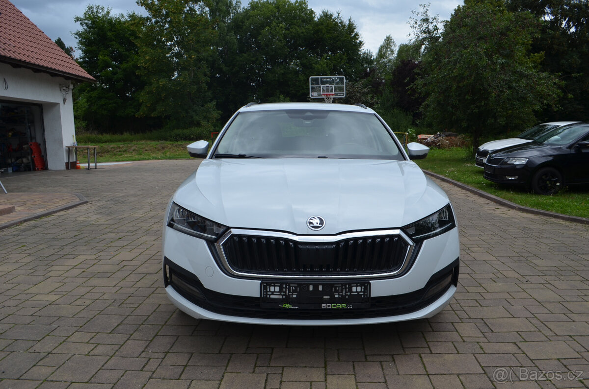 PRODÁM ŠKODA OCTAVIA COMBI IV 2.0TDI 150PS DSG 2022 - 2