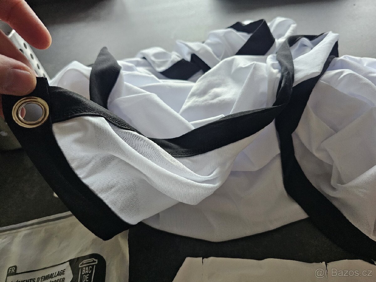 Projekcni platno cca 2m sire, 16:9 - 2