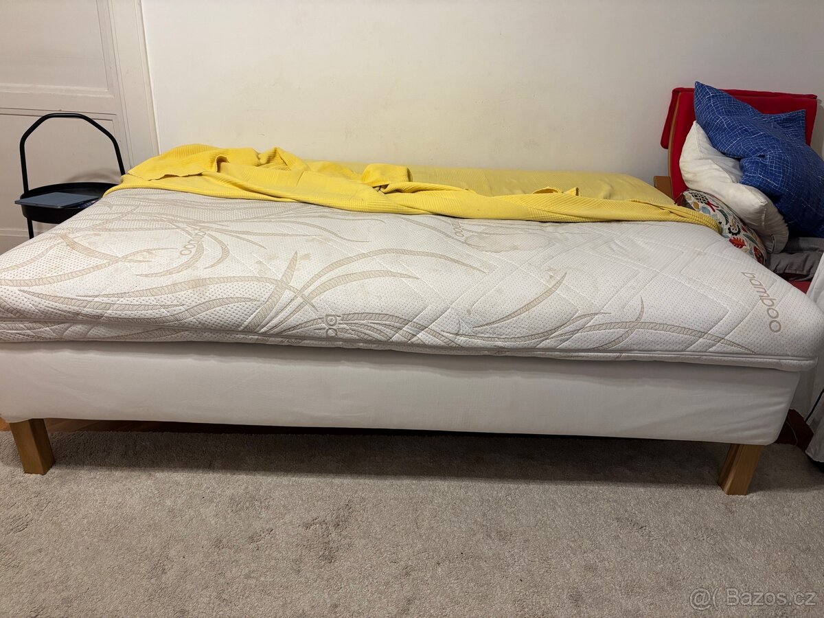 Darujem postel s matracom 140x200 - 2