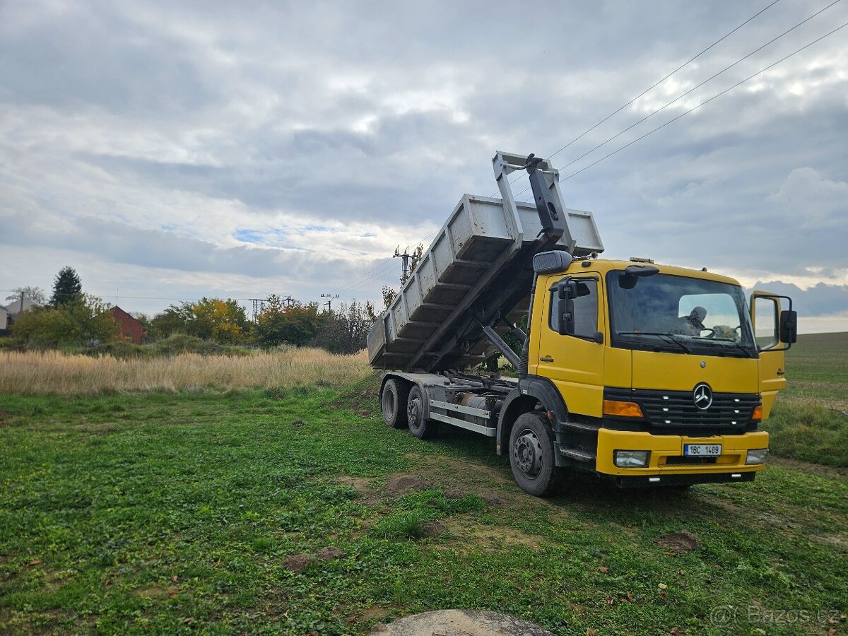 Mercedes benz hakový nosič kontejnerů - 2