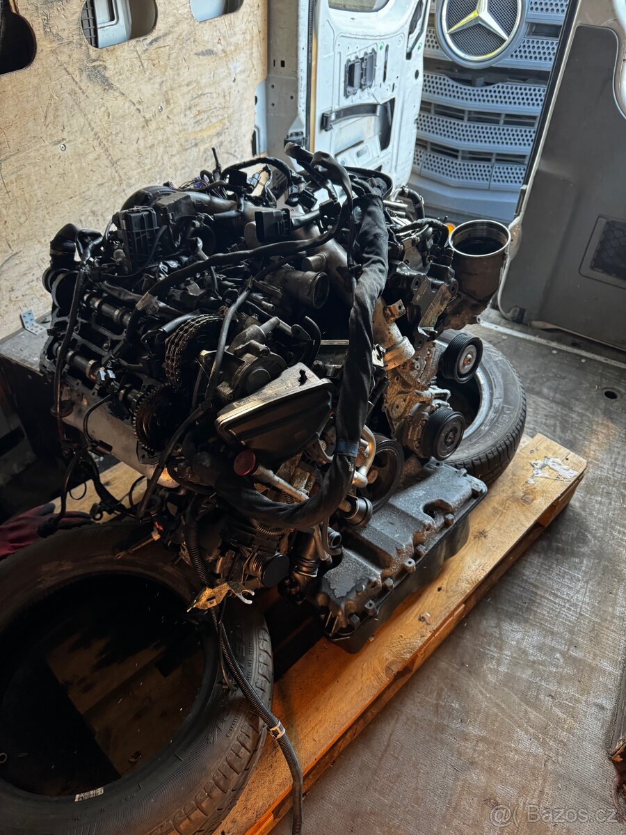Mercedes w 164 - 350d motor - 2