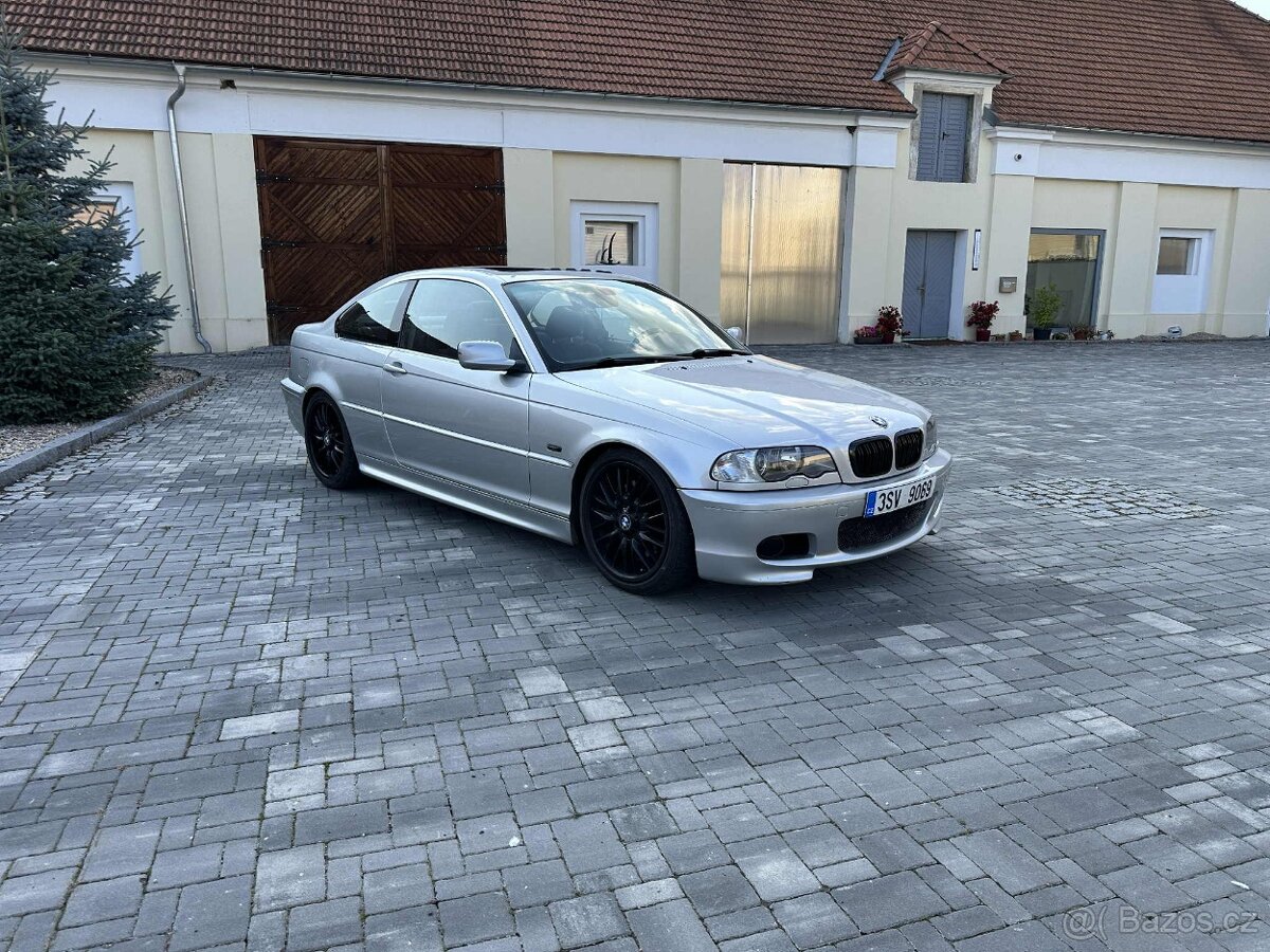 BMW 3 E46 330Ci - 2