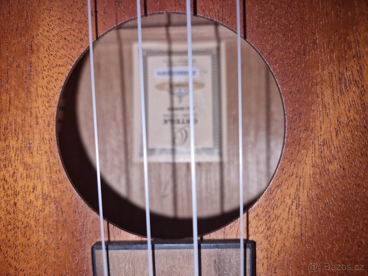 Prodám Ukulele Ortega - 2