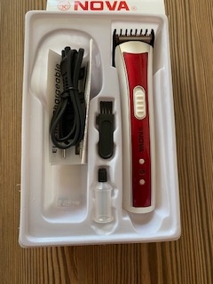 zastřihovač vlasů a vousů - 2