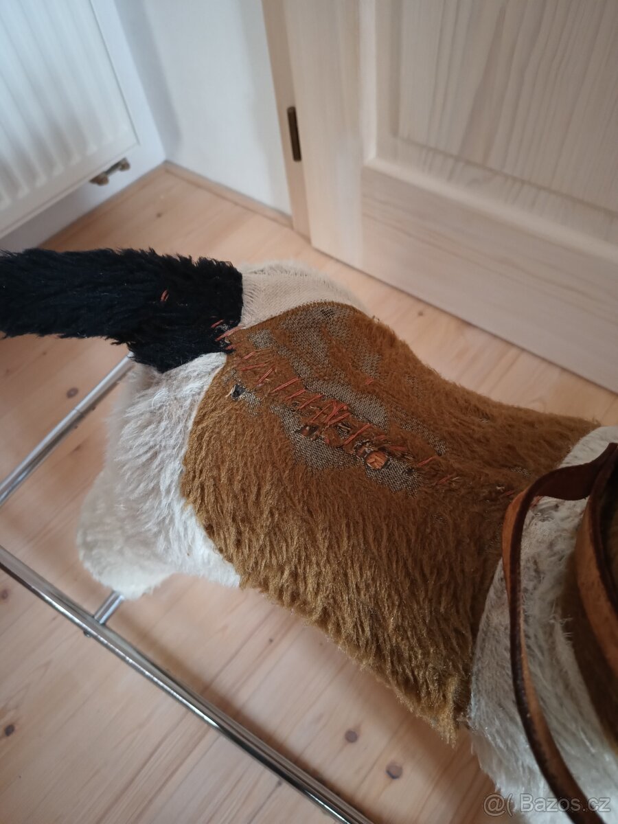 Retro houpací pes - 2