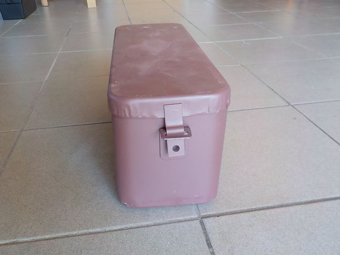 Skříňka na nářadí - kovová - 2