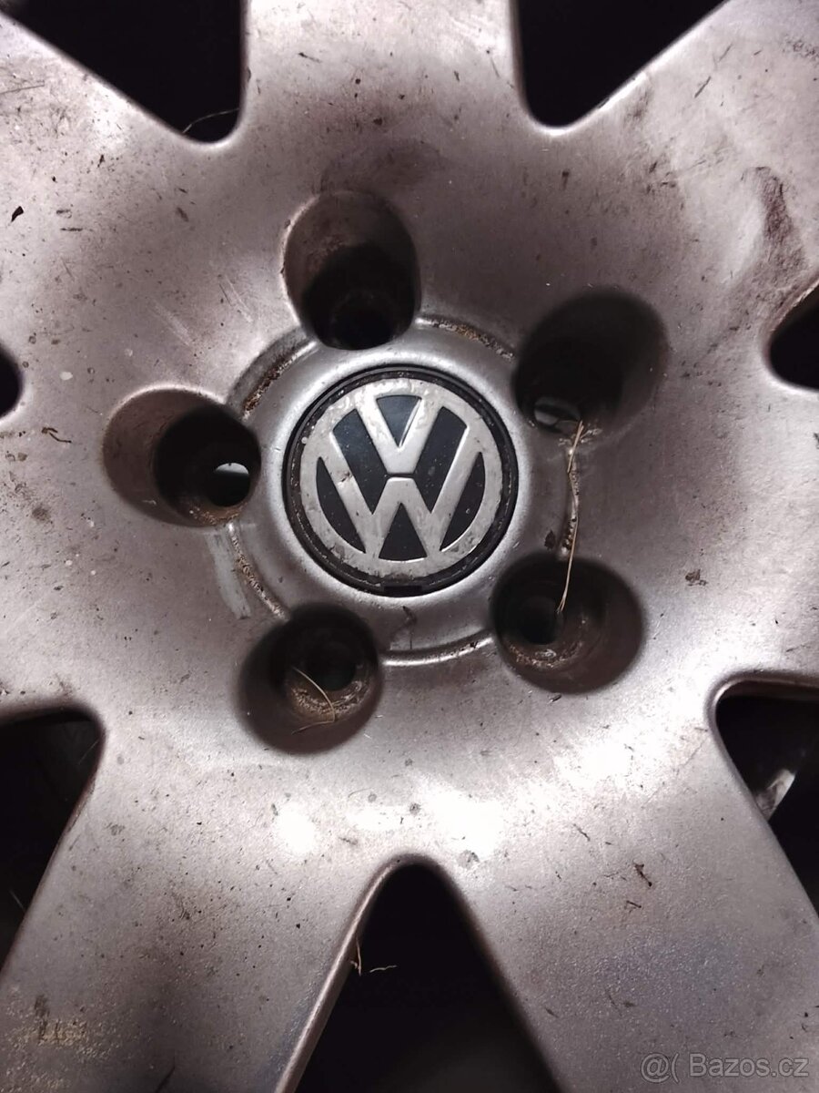 ALU KOLA VW PASSAT r.v.2004 - 2