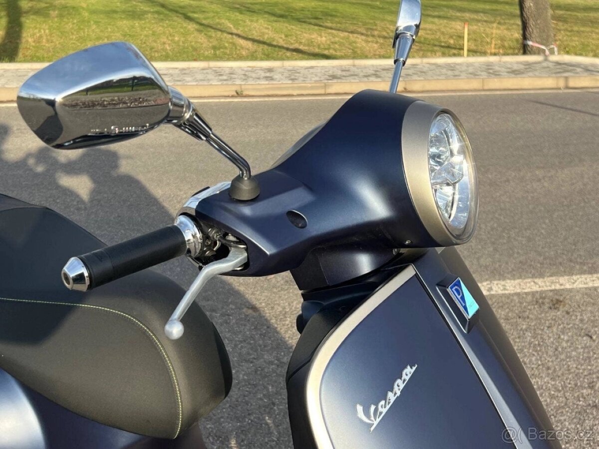 Prodám VESPA GTS 300 SUPER TECH ABS - 2
