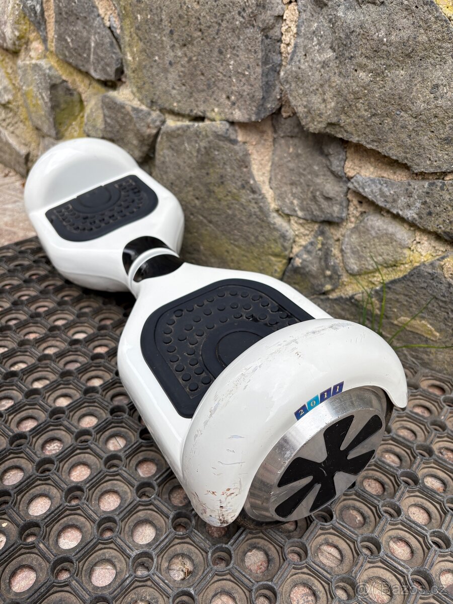 Hoverboard (Kolonožka) s Bluetooth - 2