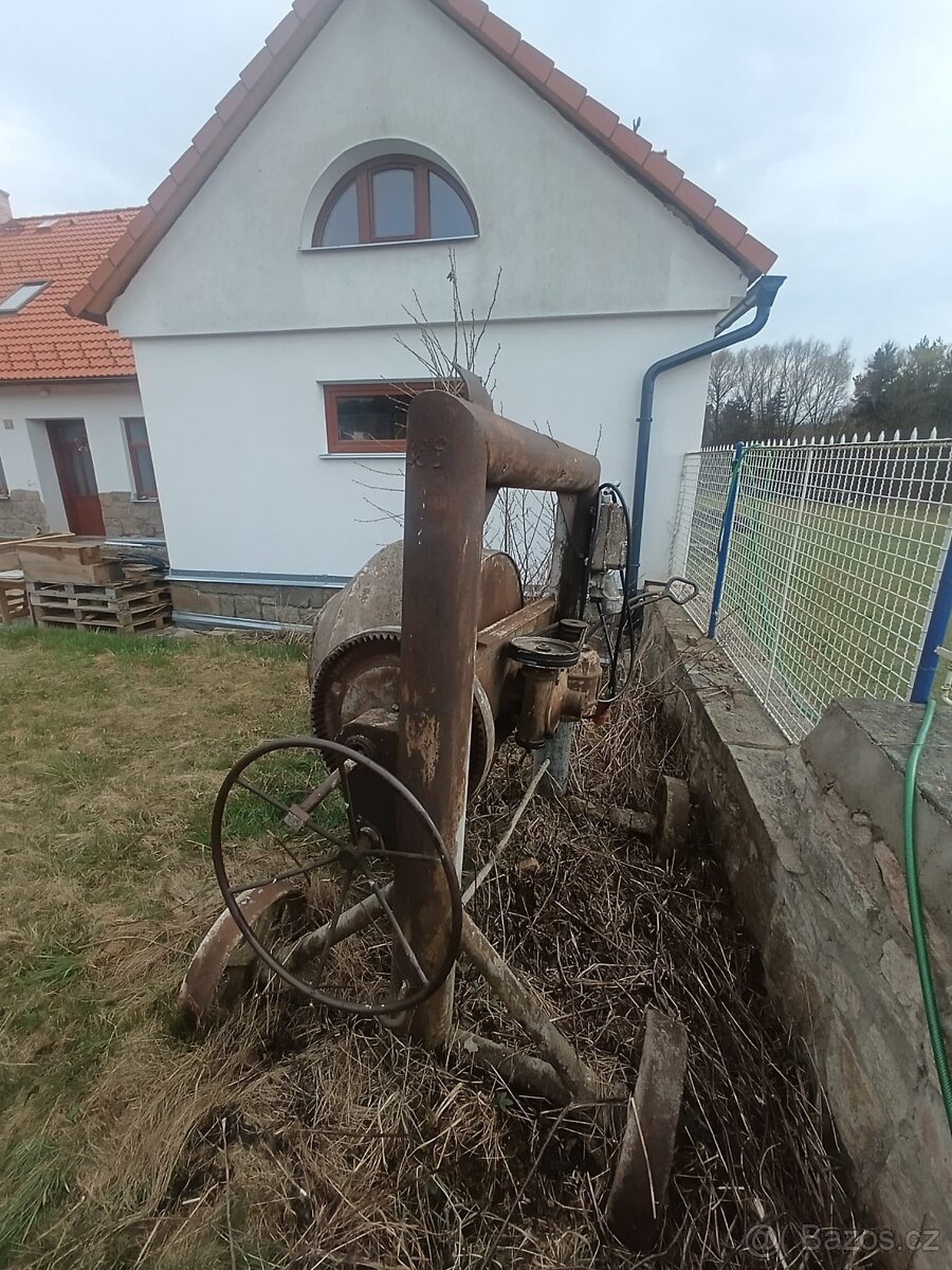 Stavební míchačka - 2