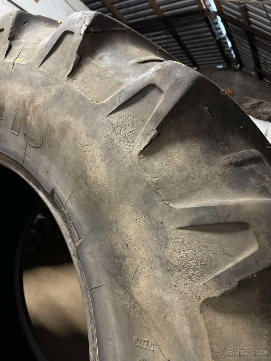 Pneumatika 710/70 R38 - 2