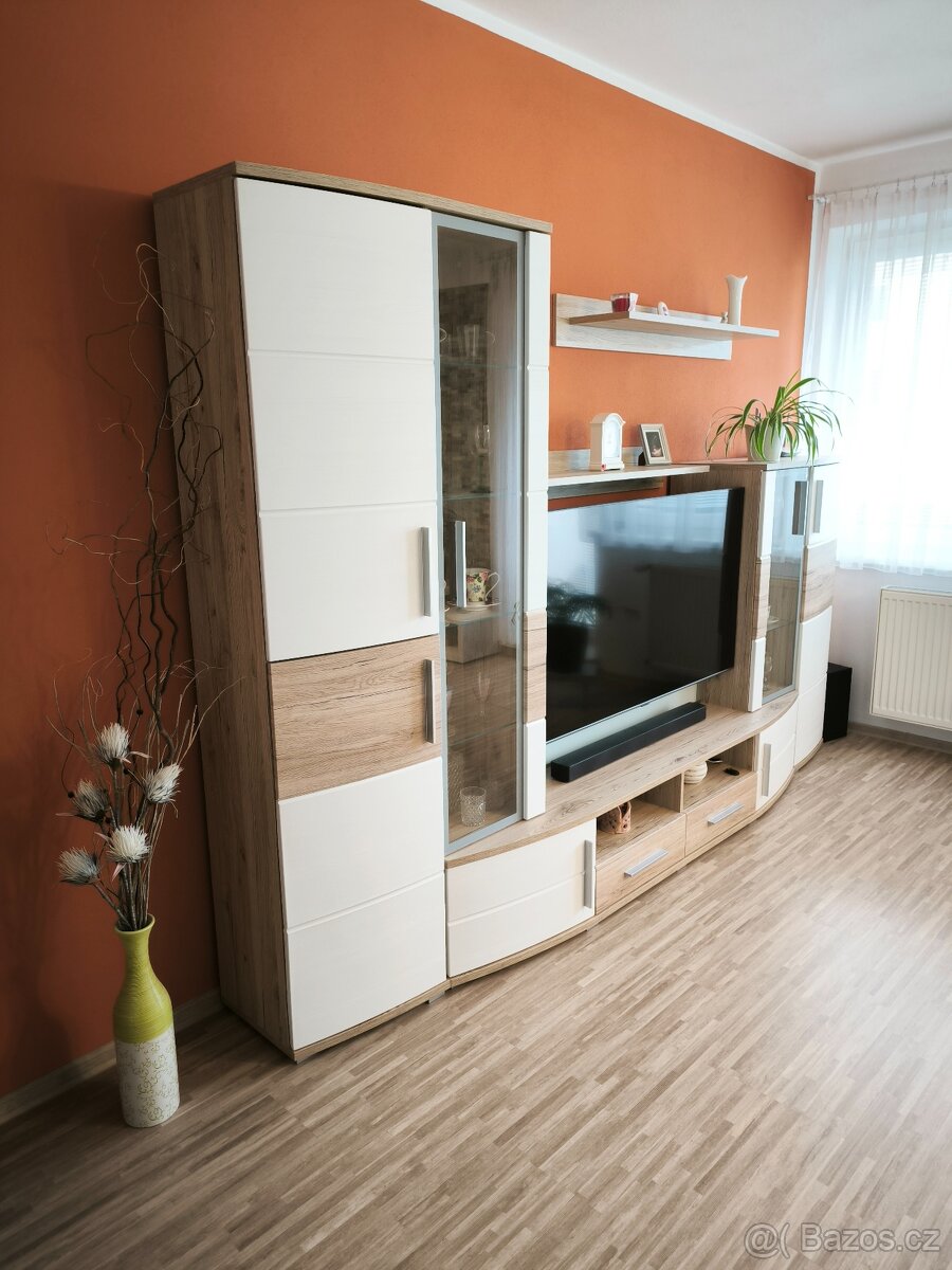 Obývací stěna - 2