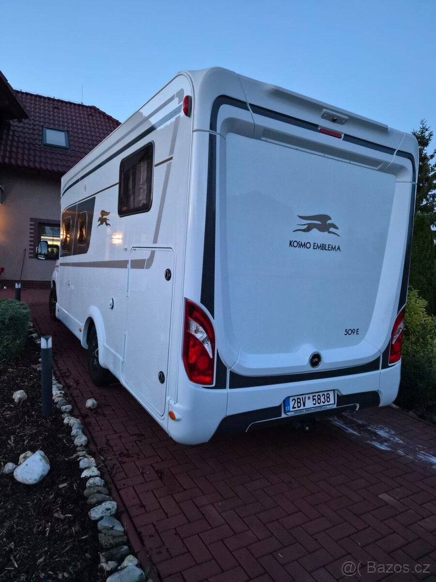 ZÁNOVNÍ OBYTNÁ LAIKA L 509 EMBLEMA 1.MAJITEL - 2