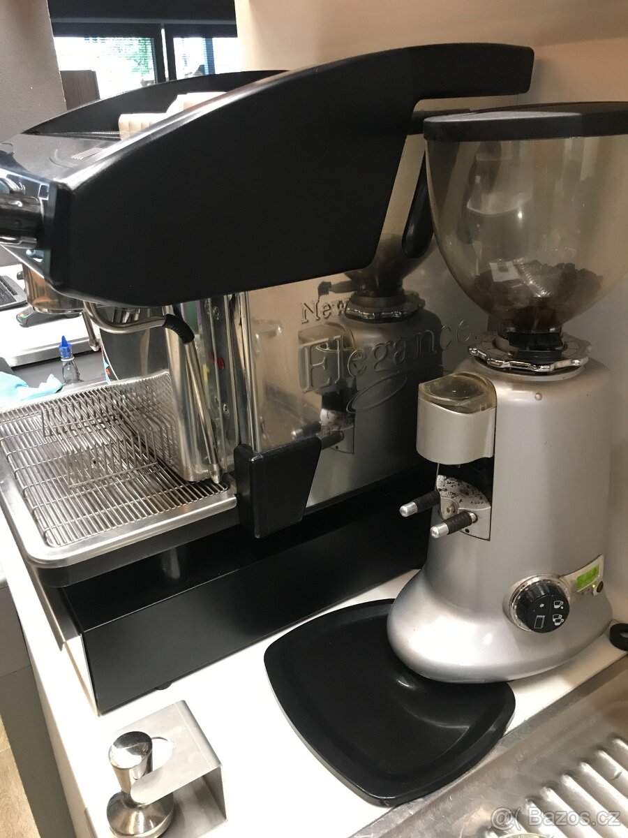 Prodám kávovar Expobar včetně veškerého příslušenství. - 2