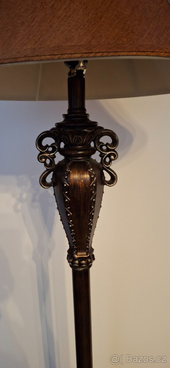 Stojací lampa rustikální - 2