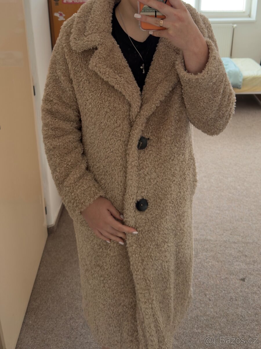 Prodám dlouhý kabát typu Teddy – F&F - 2