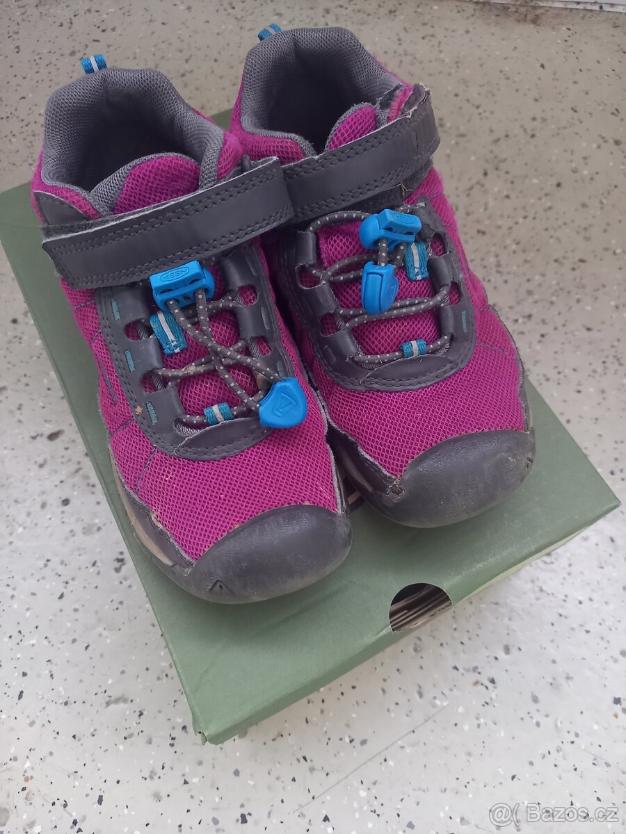 Dívčí boty Keen vel. 30 - 2