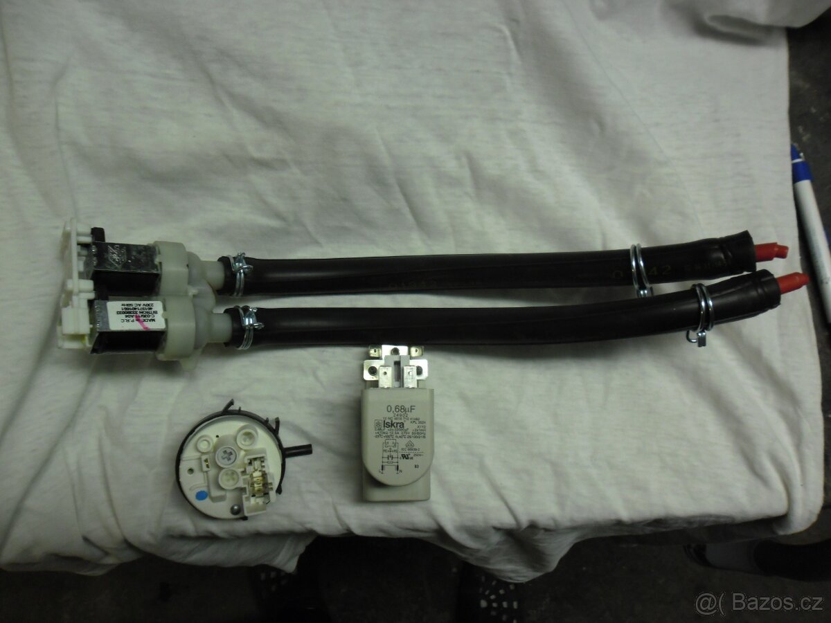 Prodám díly z pračky AWOE 7759 - 2