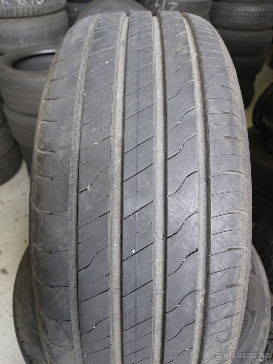 235/55 R18 100V Goodyear EfficientGrip 2 SUV letní 4ks - 2