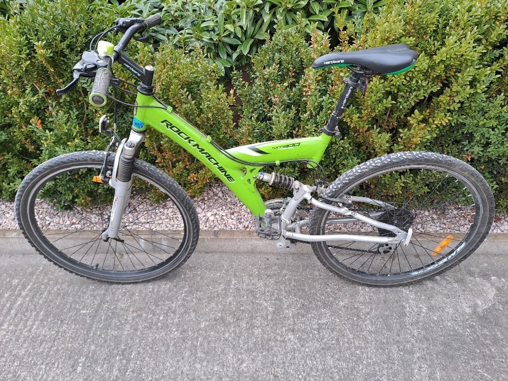 Dětské kolo Rock Machine - vel. 18pal. - 2