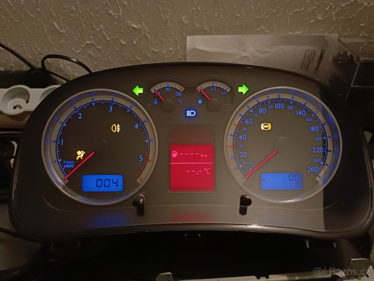 Maxidot budíky VW Golf 4 Nafta Sportchrome - 2