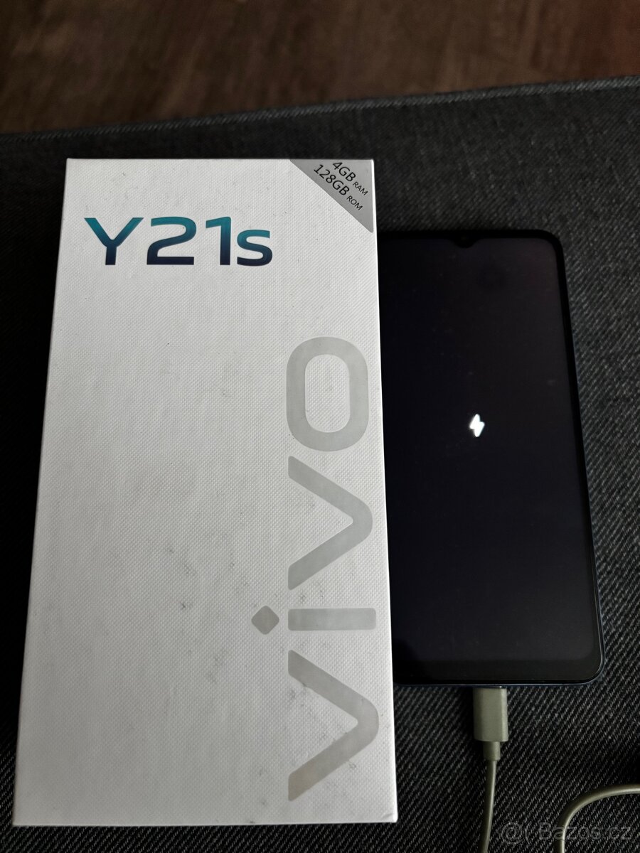 Vivo y21s - 2