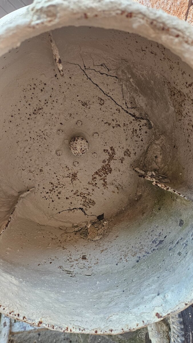 Dvoukolečková stavební míchačka - 2