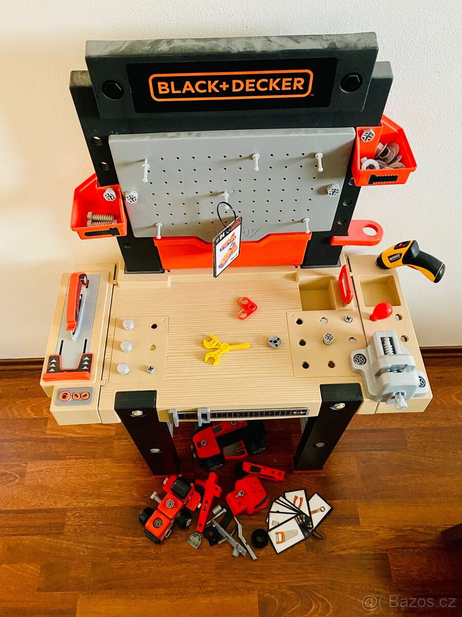 DĚTSKÁ KUTILSKÁ DÍLNA Black & Decker - 2