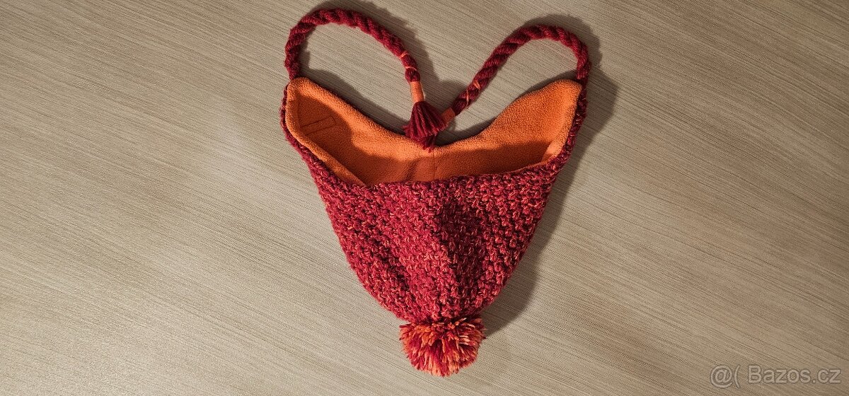 dívčí čepice z Decathlonu - 2