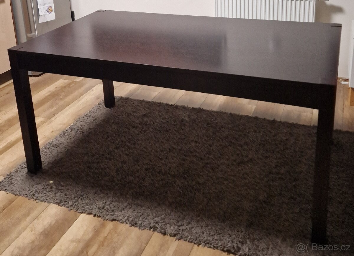 Jídelní stůl - 2