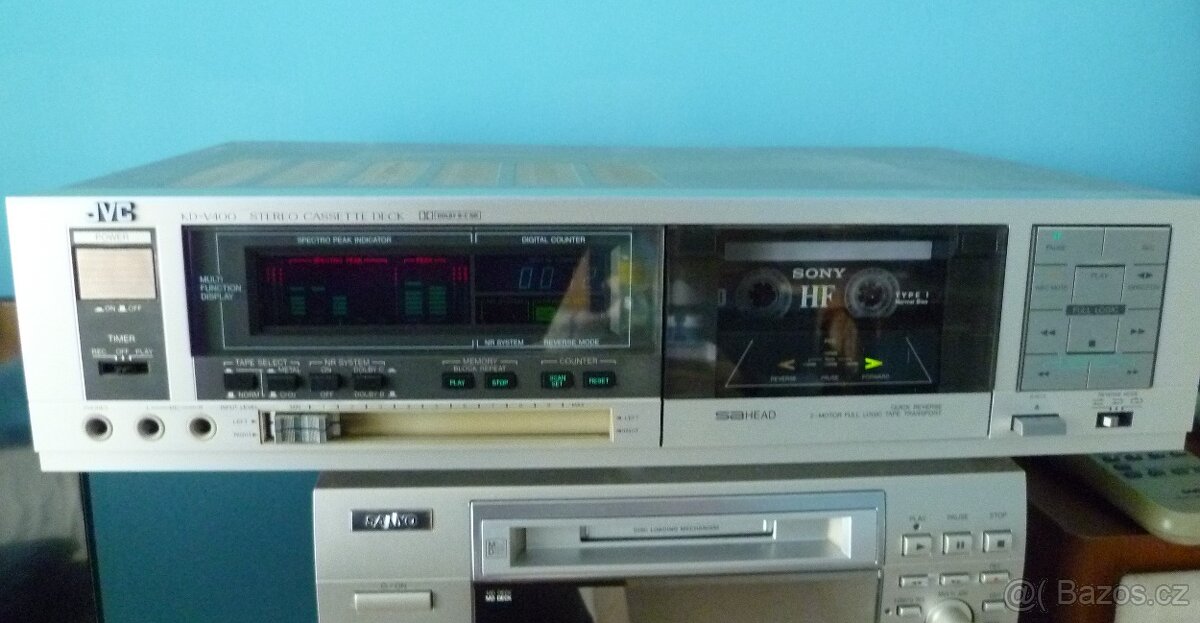 JVC KD-V400 - 2